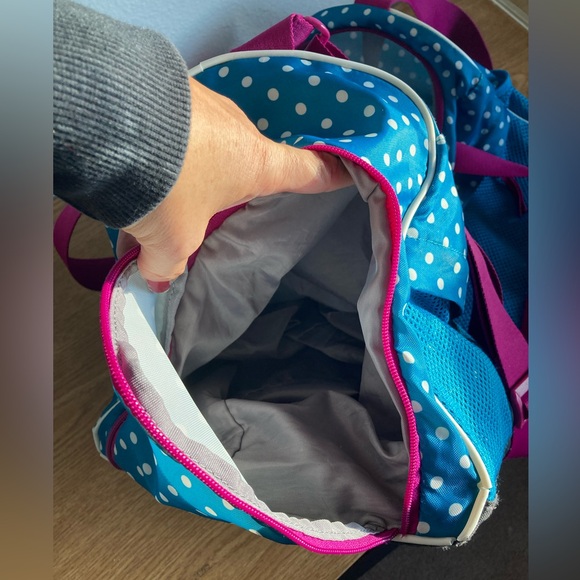 UA Under Armour Blue/White Polka Dots Logo Duffle Bag With Flaws See Pics - Picture 5 of 8